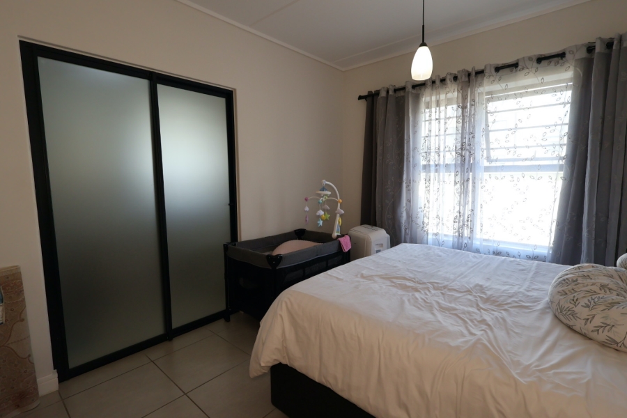 To Let 3 Bedroom Property for Rent in Atlantic Hills Western Cape